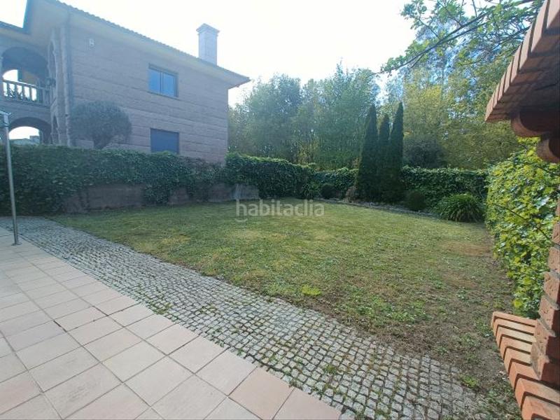 Foto 58e38c2f-3ade-4370-9e95-b44895a52f50. Chalet en Cabral - Candeán Vigo
