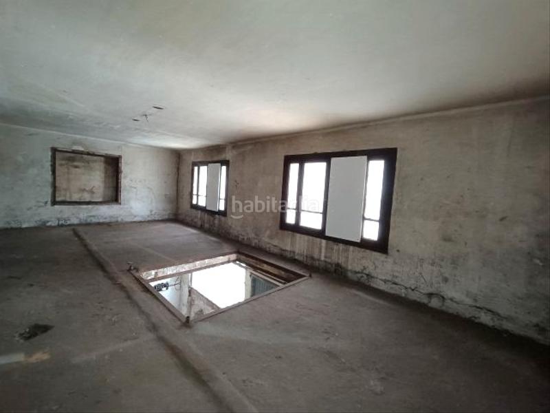 Foto 8e78e645-0a7b-4ceb-8eb8-6c4ff65da771. Rent business premise in Casco Vello Vigo