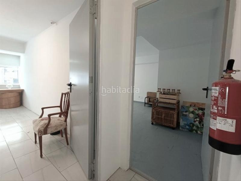 Foto b8ee8a55-4317-4dba-9c6f-1ed2be66bcd7. Affitto locale commerciale in Centro - Areal Vigo