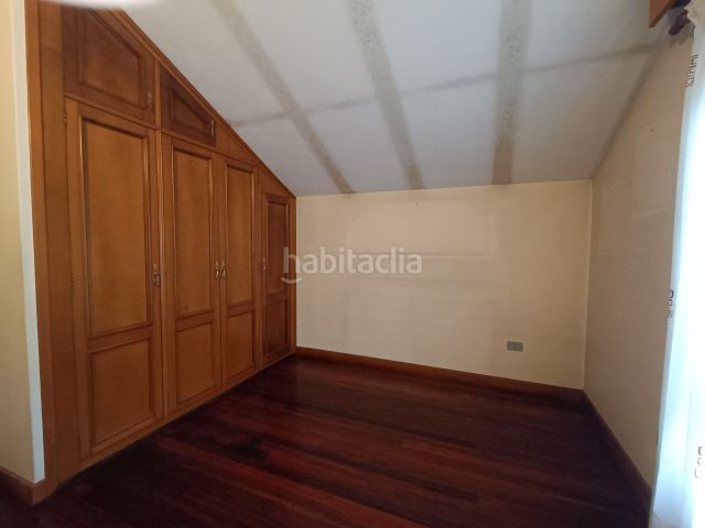 Foto 53915e63-271a-4e1b-9274-7957aae8ba5a. Xalet amb calefacció aparcament a Cabral - Candeán Vigo