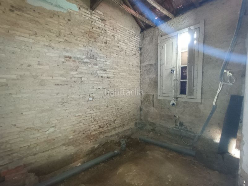 Foto d70c6209-e416-4711-9d89-f6a0fb3633f1. Casa adossada a Lavadores Vigo