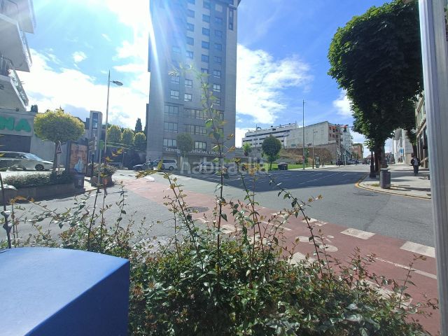 Foto a2db74df-445f-46ff-9900-e91386402556. Pis amb calefacció aparcament a Plaza España - Corte Inglés Vigo