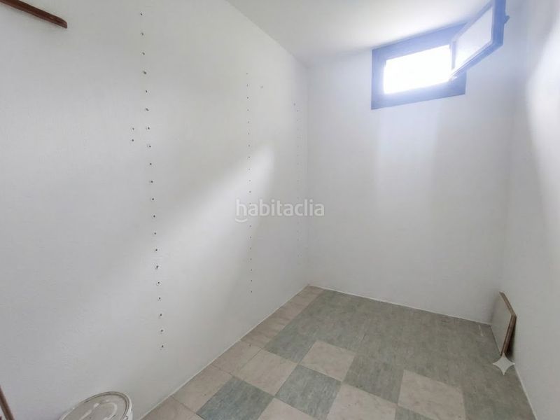 Foto 42e8e23c-c596-4481-8eeb-e4c14944a110. Flat with heating parking in Lavadores Vigo