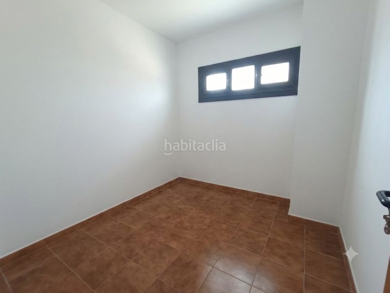 Foto a2453fef-2d7c-426c-8ce2-6613868ed042. Flat with heating parking in Lavadores Vigo
