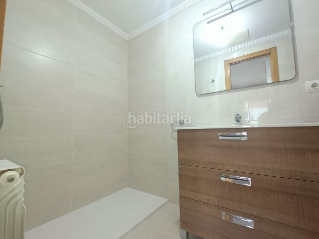 Foto a4678997-7b90-4e0e-b5a2-3ced0ad9507e. Flat with heating parking in Lavadores Vigo