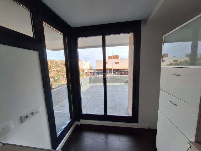 Foto eb11f79b-8690-4596-9a60-d13e8595d03a. Pis amb aparcament a Baiona