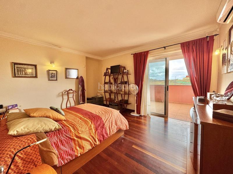 Foto 0b8d4152-8eb2-45a1-84bf-f565f2c2ffb3. Casa amb aparcament a El Sobradillo Santa Cruz de Tenerife