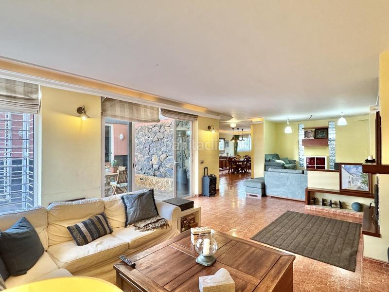 Foto ae700d34-e6bb-4445-bce7-1cea1ef4350a. Casa amb aparcament a El Sobradillo Santa Cruz de Tenerife