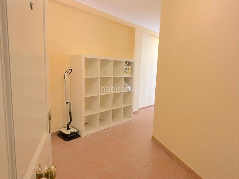 Foto 31c84028-3391-4506-ac86-4ffea1953a8f. Dúplex  con terraza, vistas al mar y piscina, a solo 20 metros de la playa de la tejita en Granadilla de Abona
