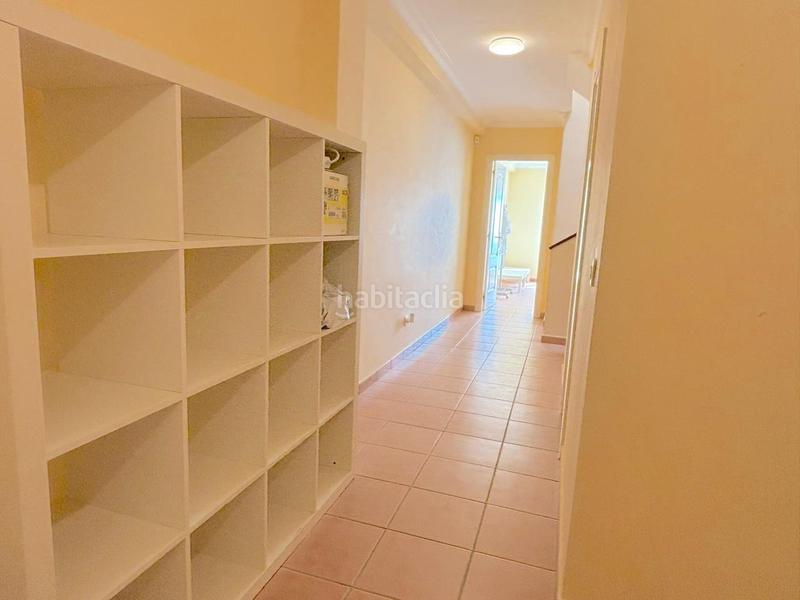 Foto 74a60784-6d85-4acc-9d12-f6dce1251776. Dúplex  con terraza, vistas al mar y piscina, a solo 20 metros de la playa de la tejita en Granadilla de Abona