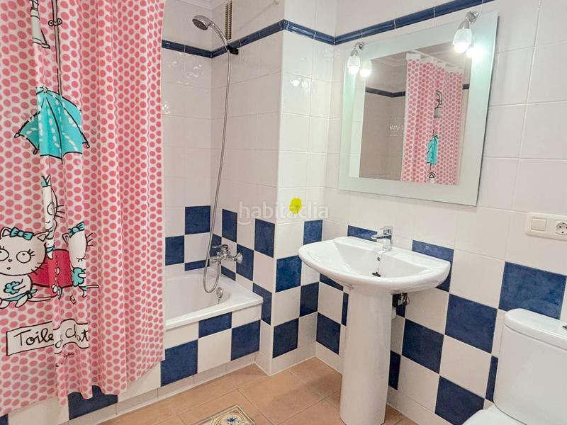 Foto f55766bc-a0e9-4265-9416-ad5589754ac2. Dúplex  con terraza, vistas al mar y piscina, a solo 20 metros de la playa de la tejita en Granadilla de Abona
