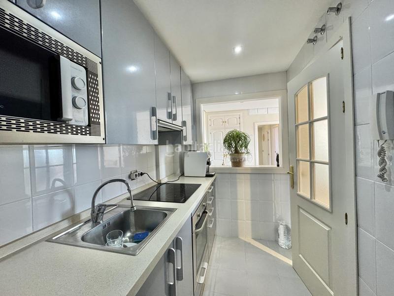 Foto 52d53332-5730-4d8d-8429-dfbd5d2066e6. Appartamento con parcheggio in Zona Centro Comercial Torrequebrada Benalmádena