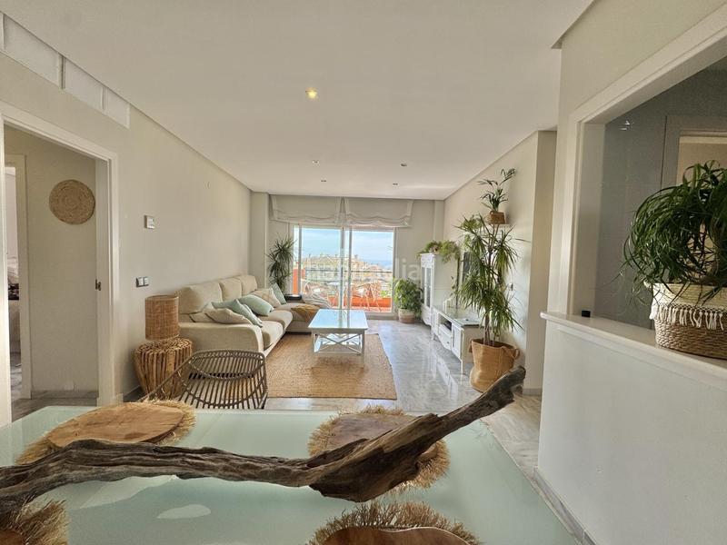 Foto 354a37a0-10ba-4fa7-b11f-5c841658e40c. Etagenwohnung mit parking in Zona Centro Comercial Torrequebrada Benalmádena