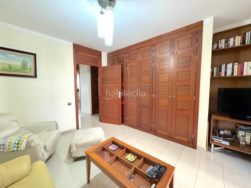 Foto c0e7a4b5-5b09-471f-a0dd-ea3f6a7a48ca. Appartement avec parking dans Los Llanos - El Cabo Santa Cruz de Tenerife