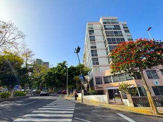 Piso  De benito p�rez armas. Piso con espectacular terraza de gran tama�o y garaje en santa c