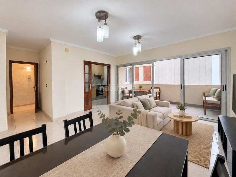 Foto f42fbc9d-e0fd-47d0-bf86-6b29f994461c. Flat with parking in Centro Orotava (La)