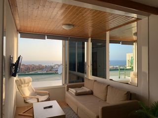 Alquiler Apartamento en Arguineguín. Coqueto apartamento reformado con vistas al mar en loma dos