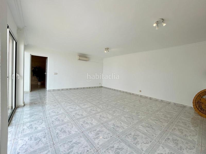 Foto e9aa262c-b311-4fb1-a959-7b132342c9f4. Casa adosada  en residencial San Fernando en San Bartolomé de Tirajana