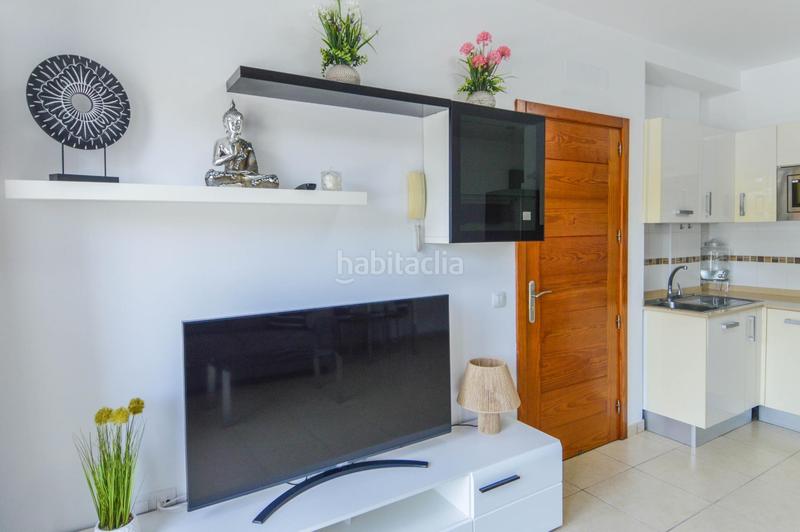 Foto ab6b6450-ee84-425a-822a-6cbd5eca3291. Apartamento  céntrico de 2 dormitorios en arguineguin en Mogán