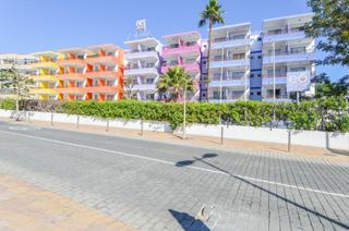 Apartament a Playa del Inglés. Apartamento con terraza al lado del cc el yumbo