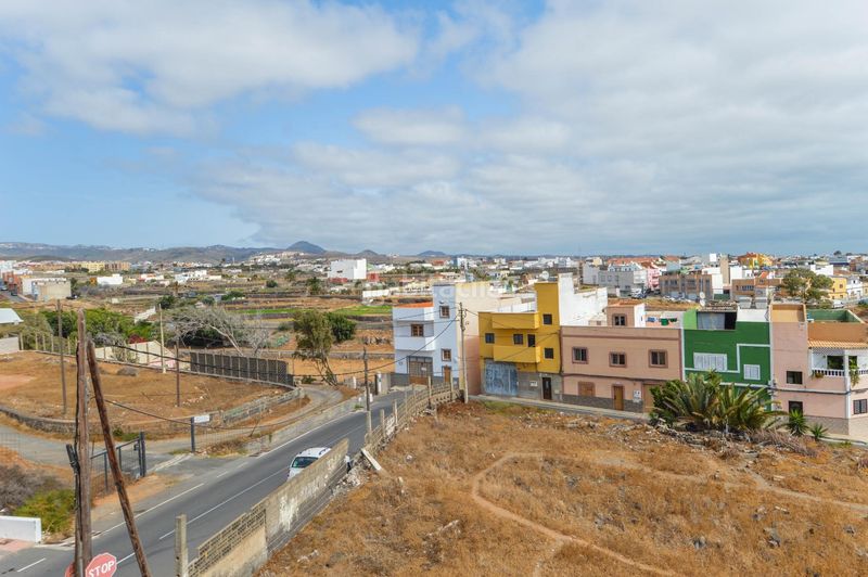 Foto dd8e3277-2379-4fe6-8255-a896aa08ea5b. Lloguer dúplex amb aparcament a Callejón del Castillo - El Calero - Las Huesas Telde