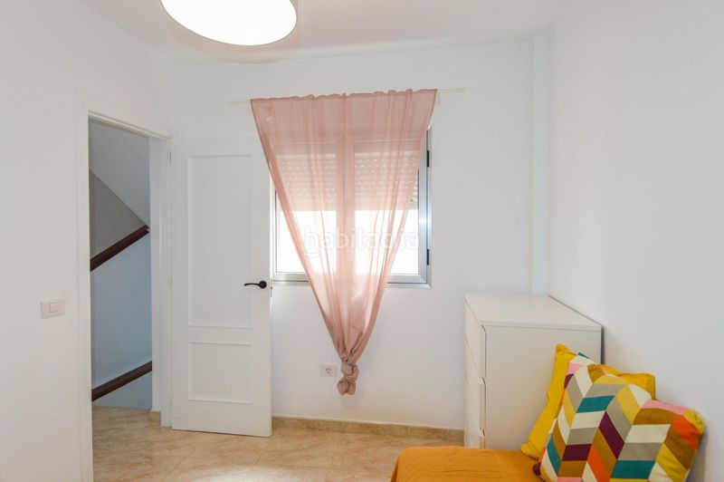 Foto e88ec3e7-f485-49ce-8c4a-39c664cdad70. Rent duplex with parking in Callejón del Castillo - El Calero - Las Huesas Telde