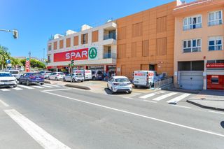 Aparcament cotxe a Arguineguín. Plaza de garaje céntrica en arguineguín  excelente ubicación