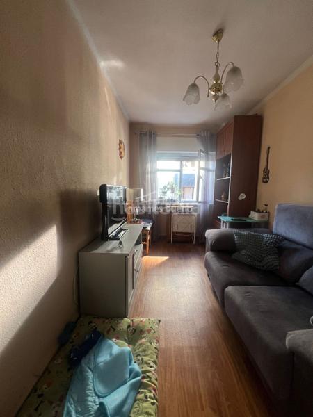 Foto 22e022f1-7bb2-4273-b9a1-5abc3541cb3a. Piso impresionante esquinazo en torres villarroel!!! en Salamanca