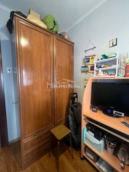 Foto 8dc3d58d-1f29-4fdf-be2e-ef356ea202ab. Piso impresionante esquinazo en torres villarroel!!! en Salamanca