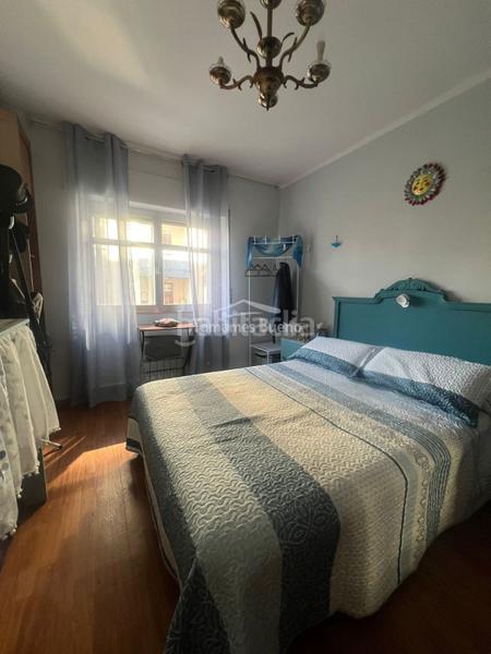 Foto c41f3657-ff44-4a8e-8e56-9f5032e01fdd. Piso impresionante esquinazo en torres villarroel!!! en Salamanca