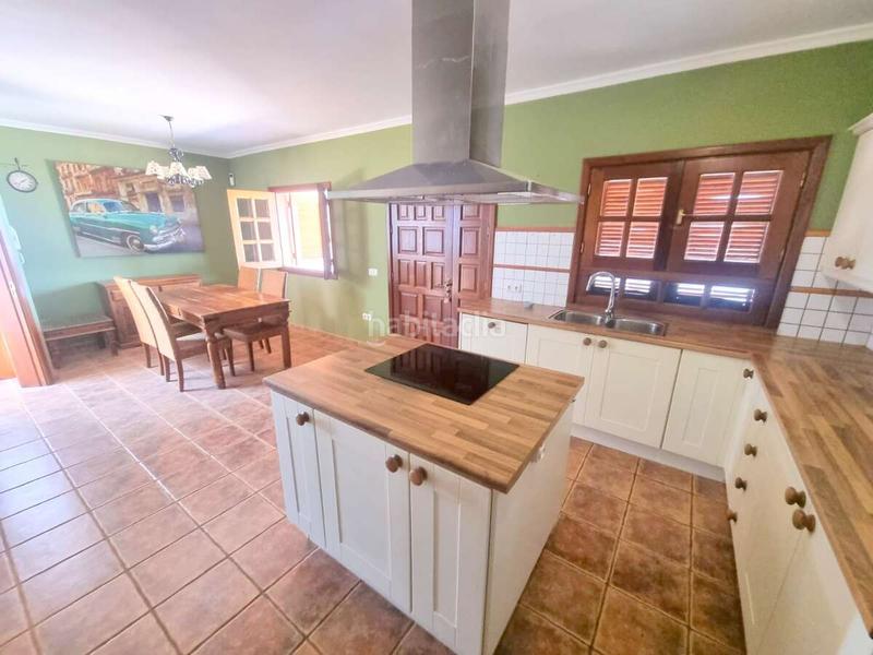 Foto 1254a361-ed60-47c1-b892-5f54ea920ce2. Chalet villa en venta , lanzarote en Yaiza pueblo Yaiza