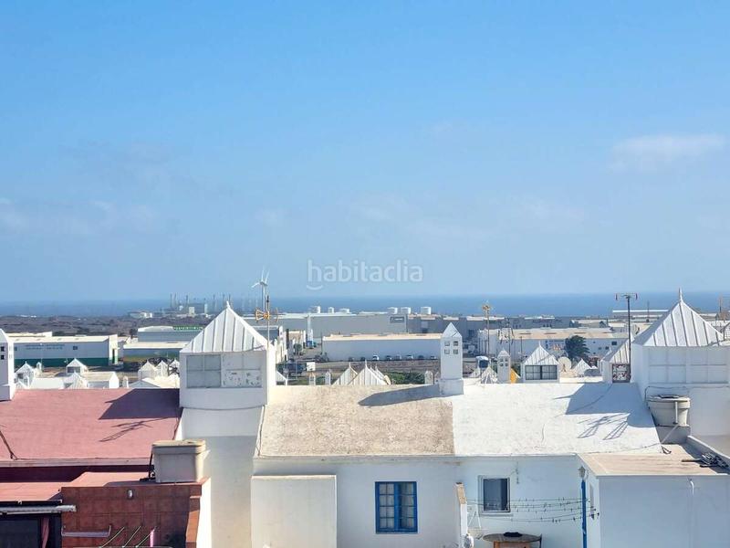 Foto 990d026c-11e4-43fd-9106-098c6997b7f2. Casa adosada casa en venta en altavista, , lanzarote [ref. 536719] en Arrecife