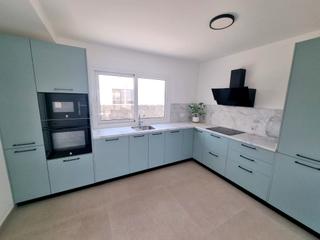 Xalet  Calle tomás de iriarte. Duplex  nuevos semi-independientes  en tahiche