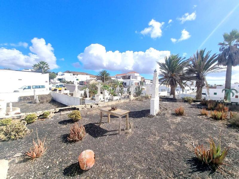 Foto 66396f0c-ddfa-40e5-b151-d5fbd2863342. Masia amb aparcament a villa de Teguise Teguise