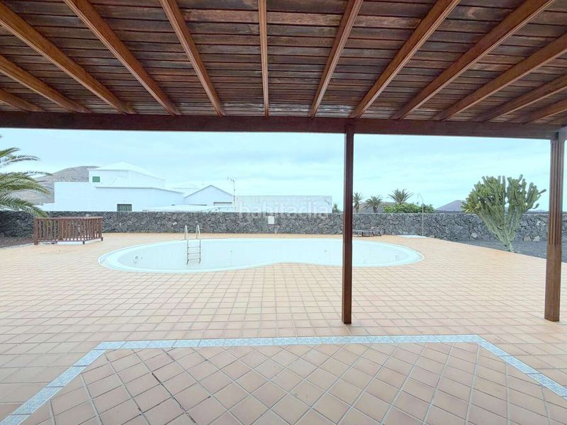 Foto c9672124-e339-4896-a74a-f6db88b97ed2. Xalet amb aparcament piscina a Yaiza pueblo Yaiza