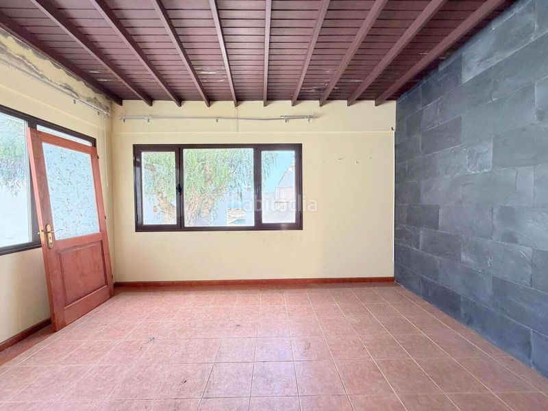 Foto c9a0aa43-012c-41ee-9785-27b4bd9f6fc5. Casa amb aparcament piscina a Güime San Bartolomé