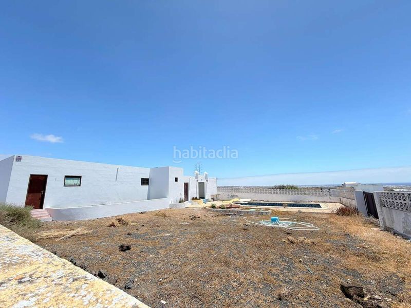 Foto d43ab637-e618-4bd0-8a3d-6df67ab24bca. Xalet amb aparcament piscina a Güime San Bartolomé