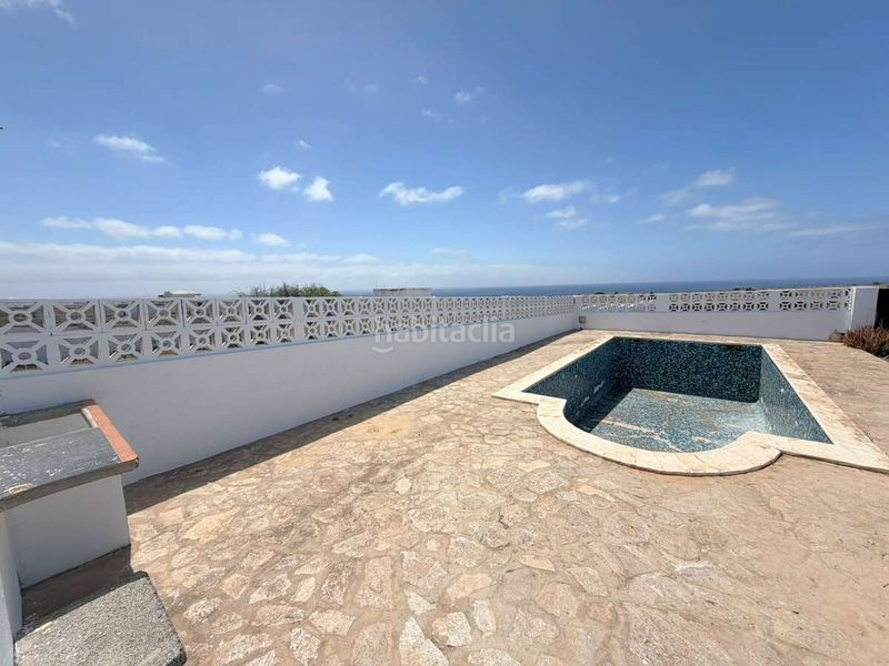 Foto ff8da544-c880-44d6-a654-7247f2ff083e. Xalet amb aparcament piscina a Güime San Bartolomé