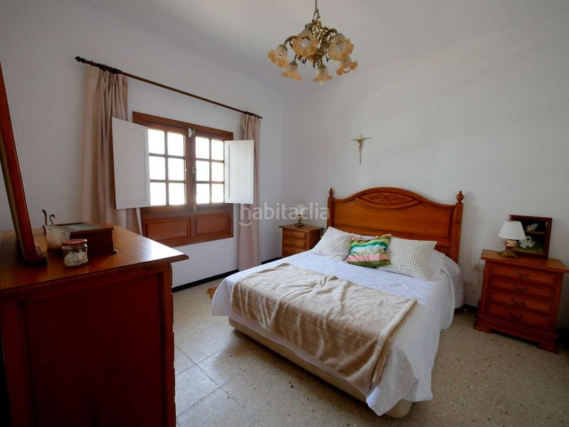 Foto 7775fcb3-b0af-49c7-bada-4b706ff31faa. Casa amb aparcament a Haría pueblo Haría