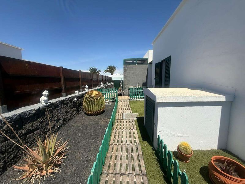 Foto 47b01cbd-226d-44b8-b57c-27441c05c1c1. Xalet amb aparcament a Tahiche Teguise