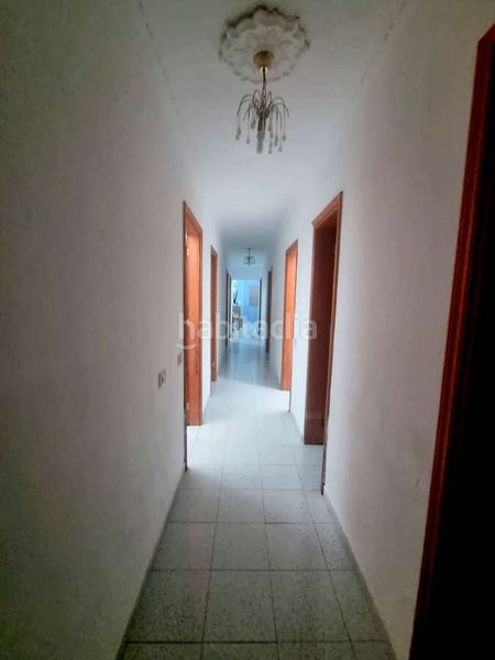 Foto 8ebf47d1-ac51-43b0-aed7-1156ab9e0135. Casa adossada amb aparcament a Argana Alta - Maneje Arrecife