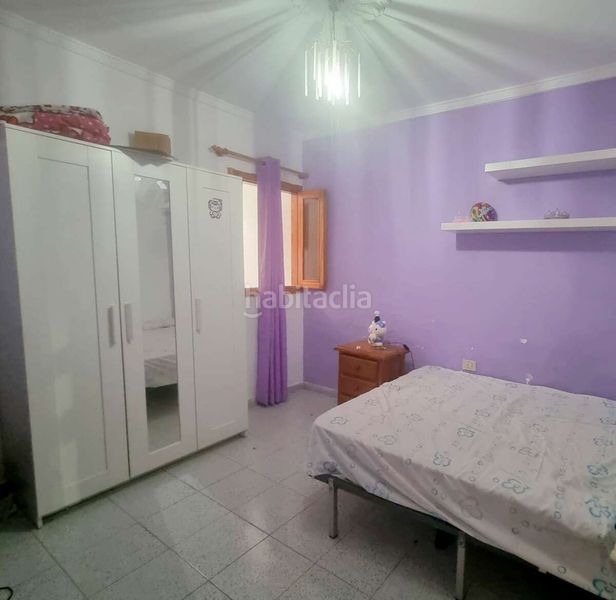Foto 91dd5b5e-93de-4205-a2f8-99afbeee0b41. Casa adossada amb aparcament a Argana Alta - Maneje Arrecife