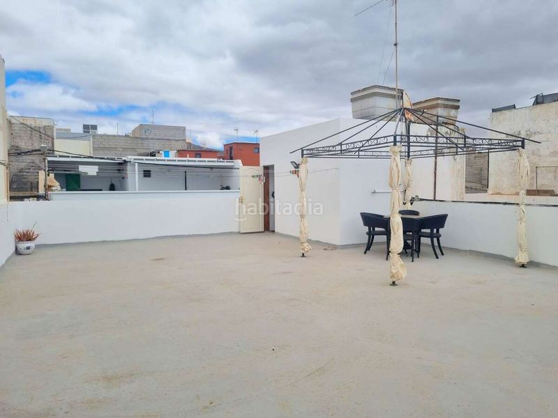 Foto facaa4bc-0d5e-4bf7-9153-a72a6a839abe. Casa adossada amb aparcament a Argana Alta - Maneje Arrecife