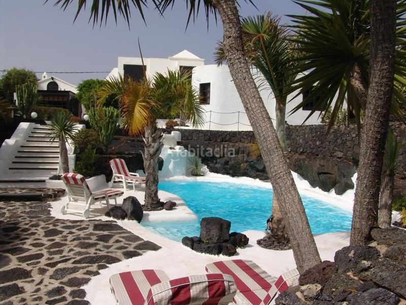 Foto 2a67b521-4b45-4452-a3e4-2f4829ef7213. Casa amb aparcament piscina a Tahiche Teguise