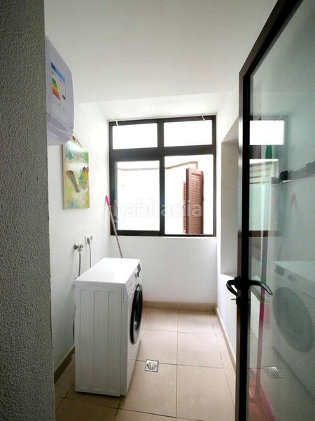 Foto 8b08f924-6bdf-4ca8-8551-1e83f92cea1f. Pis a calle triana 99 a Centro - La Vega Alta Arrecife