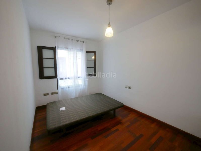 Foto bb1b9ec0-04c6-42a4-819e-a7a58ee076fb. Pis a calle triana 99 a Centro - La Vega Alta Arrecife