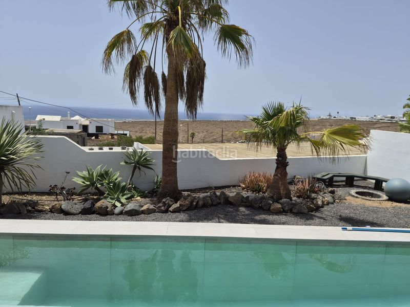 Foto 50a580cf-cbdb-429a-a5f1-a33a2423c98e. Xalet amb aparcament piscina a Güime San Bartolomé