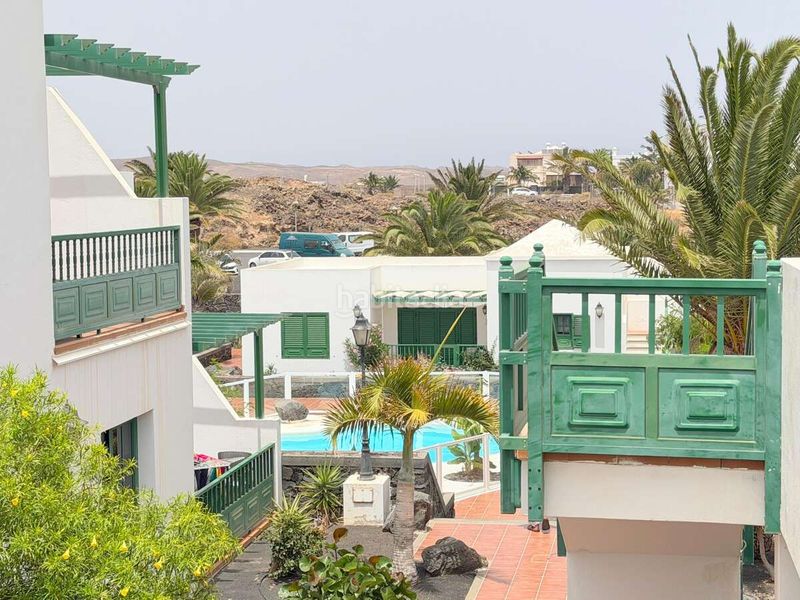 Foto 022b9730-3ba1-4d2f-8e88-e308fd52af54. Apartament amb aparcament piscina a costa Teguise Teguise