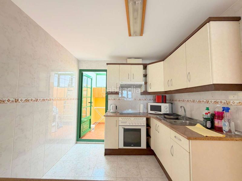 Foto e695fab0-1de6-4859-95aa-2b39f7468f10. Apartament amb aparcament piscina a costa Teguise Teguise