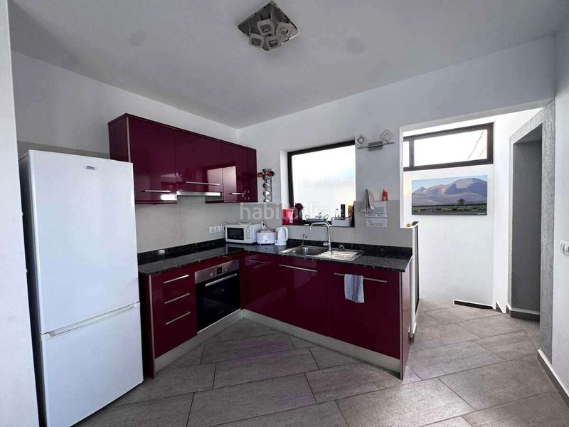 Foto d8eacd96-190d-4b56-a62d-13c853ce6e4d. Casa amb aparcament piscina a Playa Blanca Yaiza